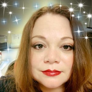 Meet your Posher, Kenia